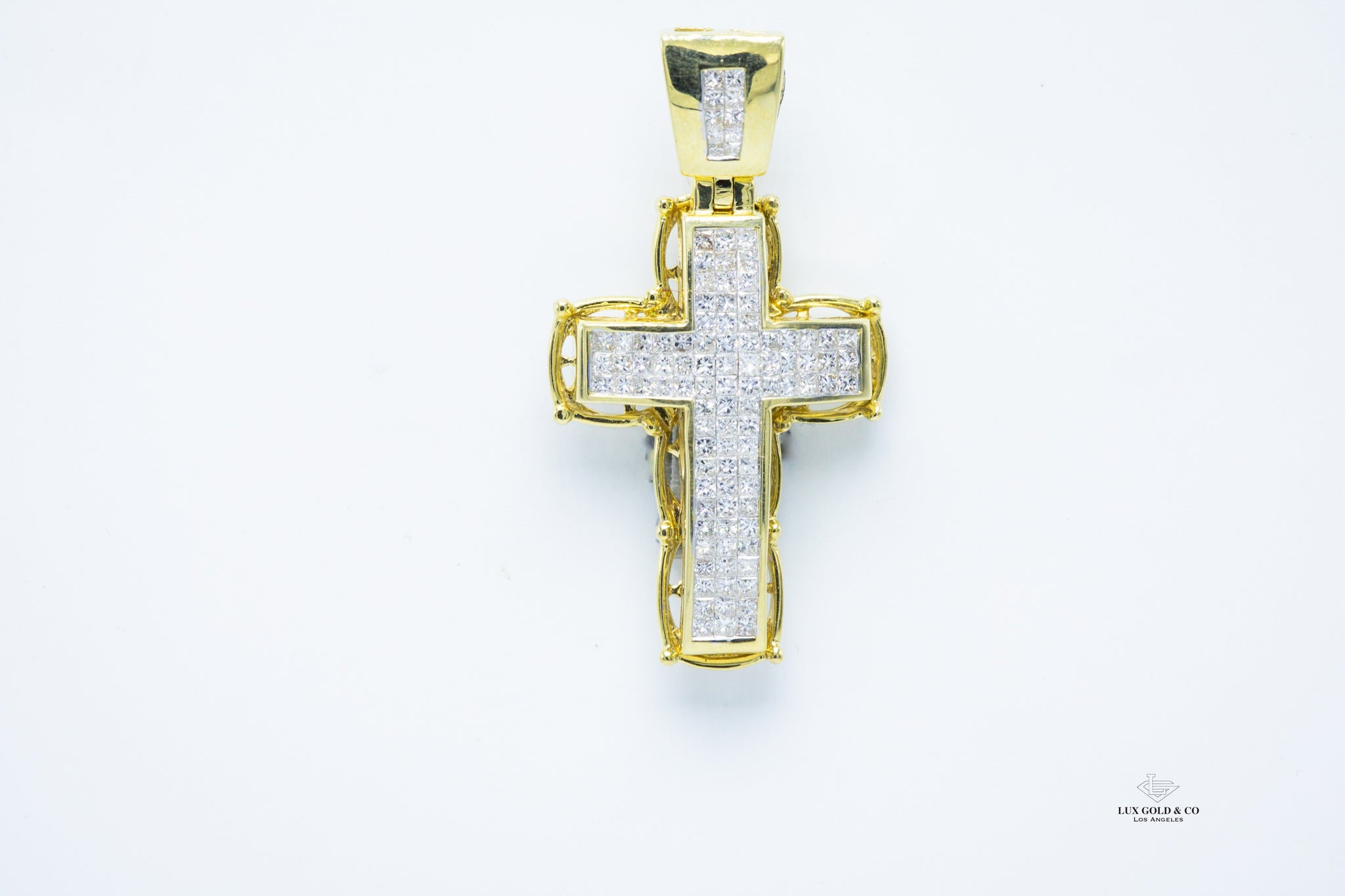 Invisible Cross – LuxGold & Co Inc